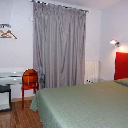 Hotel De Lorraine Párizs Kültér fotó
