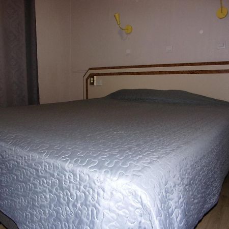 Hotel De Lorraine Párizs Kültér fotó
